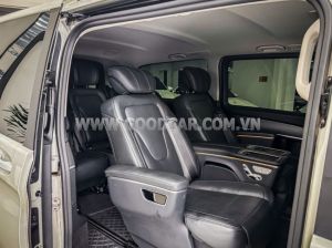 Xe Mercedes Benz V250 AMG 2023